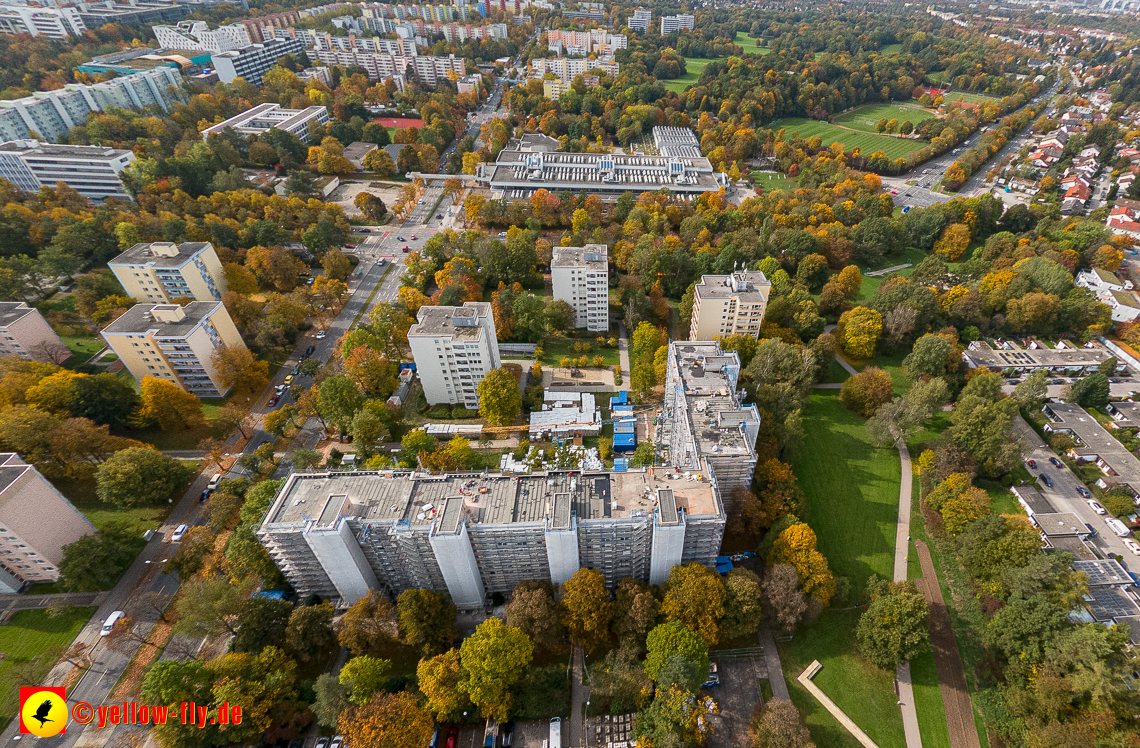 13.10.2022 - Fassadensnaierung am Karl-Marx-Ring 11-21